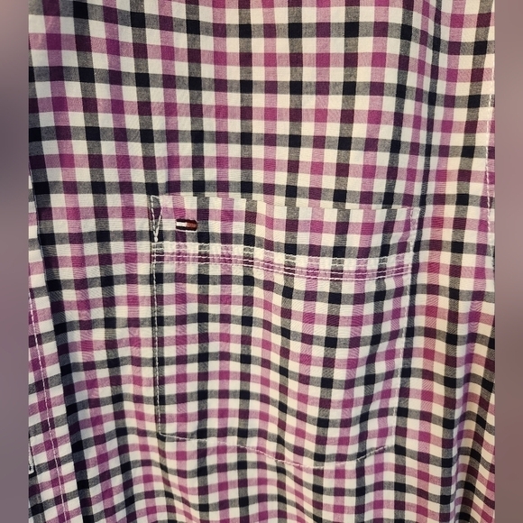 Tommy Hilfiger Button Down Shirt - Picture 6 of 9